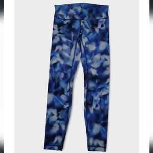 Size 6 - Lululemon Wunder Under Low-Rise Tight *Full-On Luxtreme 28"